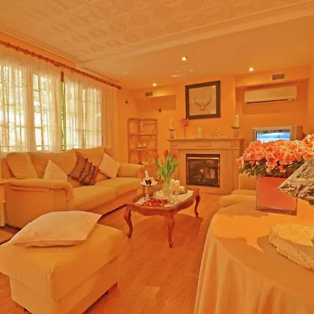 Belvilla By Oyo Benestar Chalet El Toro (Mallorca)